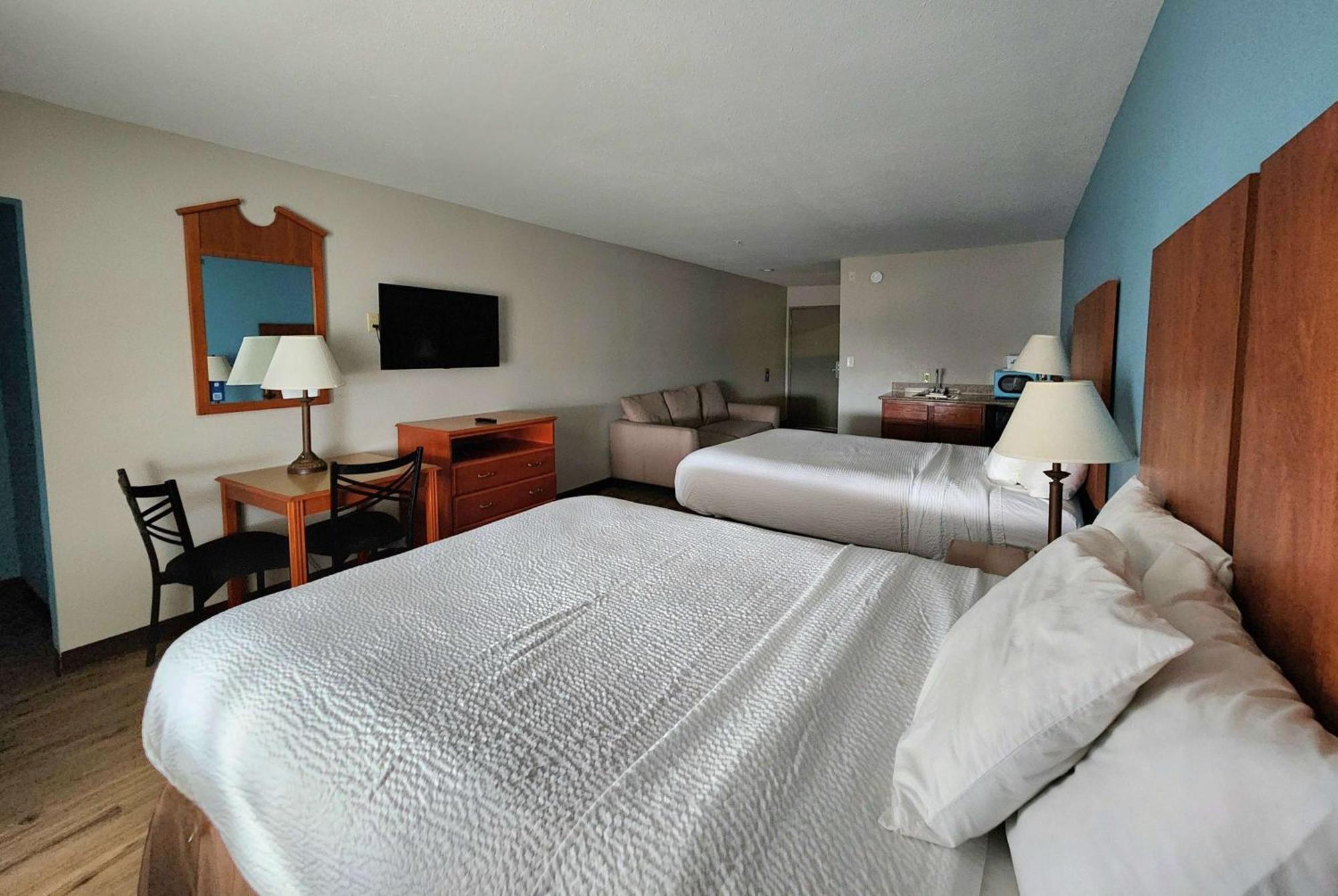 Days Inn & Suites By Wyndham Тибодо Экстерьер фото